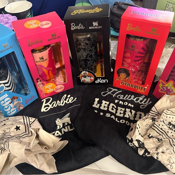 BARBIE X STANLEY - Picture 3 of 7